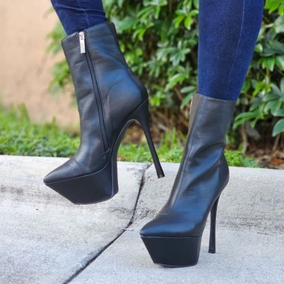 Women Pointy Toe Heel Boot Black Color - Picture 3 of 6